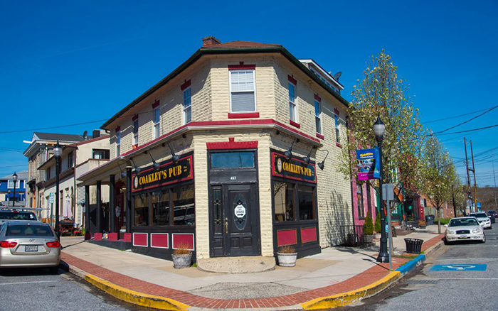 Corner street view of an Irish pub.